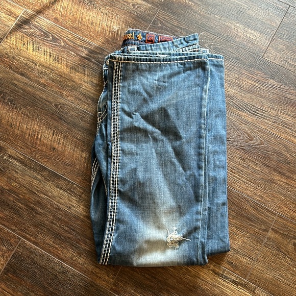 Rock Revival Distressed Jeans - Picture 3 of 11